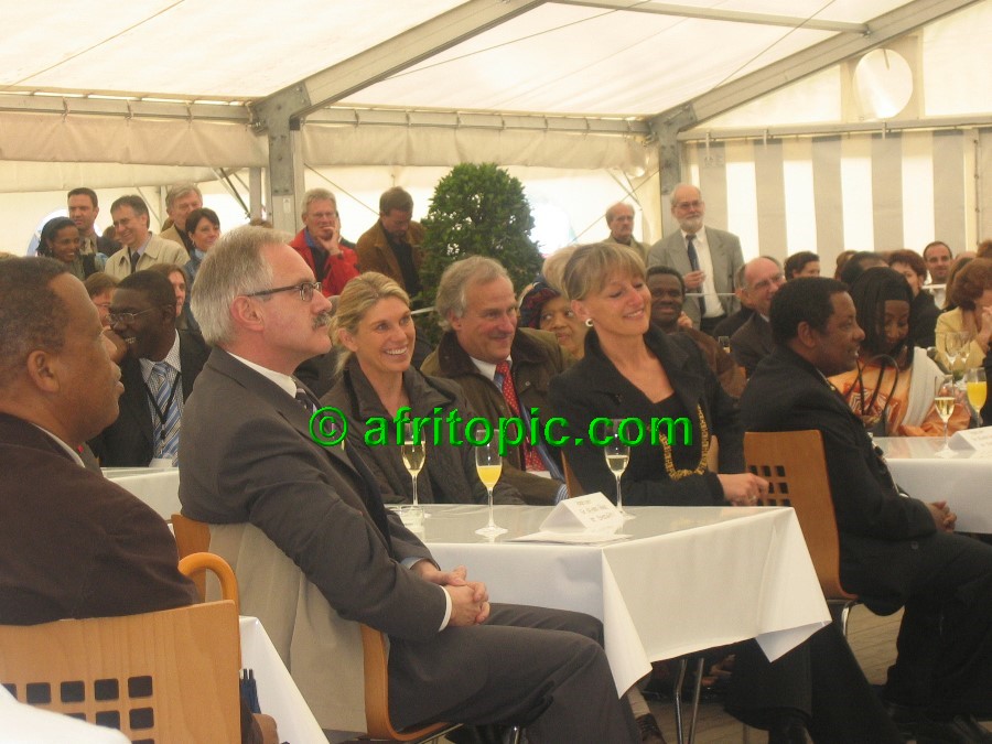 ../Images/afw2006c 158.jpg